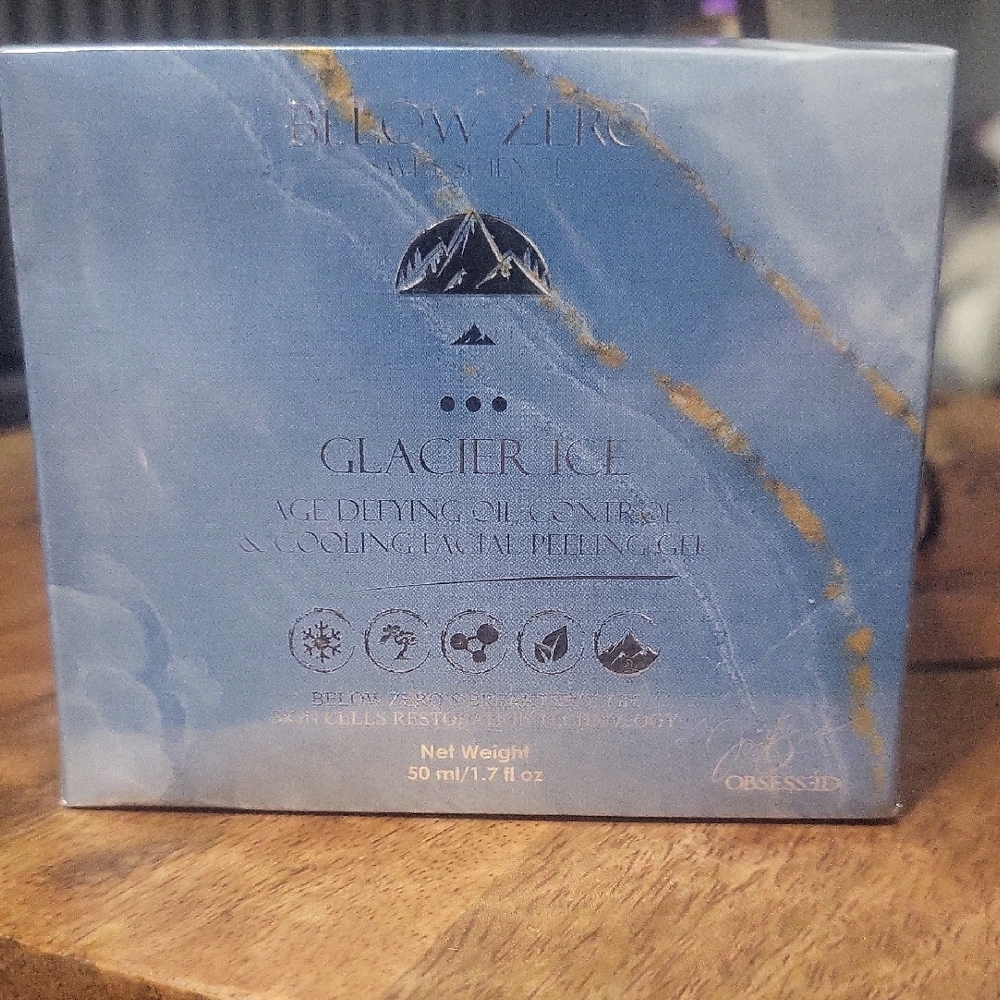 Glacier Ice Age-Defying Peeling Gel - SEALED